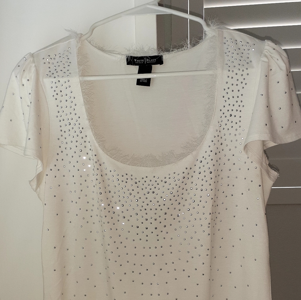 White shirt with silver sparkles, faux fur, womens size small - Picture 7 of 11